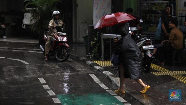 Hujan Jakarta Mengandung Mikroplastik, Menteri LH Ungkap Sebabnya