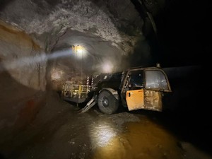 Freeport Kerahkan Alat Berat & Drone Selamatkan 7 Pekerja di GBC