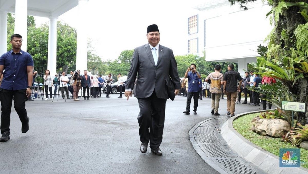 Prabowo Panggil Airlangga, Menkeu, Hingga Rosan ke Istana, Ada Apa?