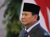 Prabowo Naikkan Gaji ASN Guru, TNI-Polri, Pejabat Negara