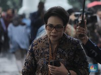 Deputi LKPP Sarah Sadiqa Tiba di Istana saat Isu Reshuffle Menguat