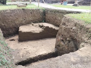 Struktur Bata Era Majapahit Ditemukan Saat Pemugaran Candi Jago