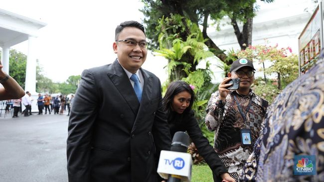 Prabowo Reshuffle Kabinet, Meutya Hafid dan Angga Raka Tiba di Istana