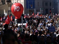 Prancis di Ambang Chaos! Demo Terbesar Pecah, 800.000 Warga Bergerak