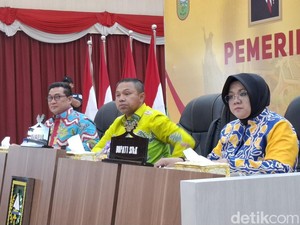 Bupati Siak Ungkap Jalan Rusak Imbas Truk ODOL, Ada Angkutan Kayu-CPO
