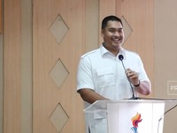 Video: Dito Berkelakar Soal Ijazah Erick Thohir di Hadapan Roy Suryo