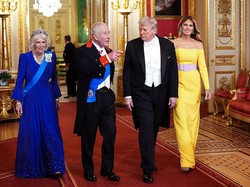 Foto: Melania Trump Hadiri Jamuan Raja Charles, Gayanya Disebut Mirip Pisang