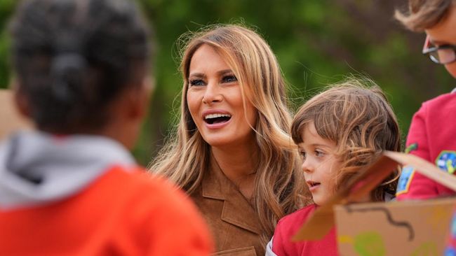 Jreng! Melania Trump "Kena" Skandal, Seret Mata Uang Kripto