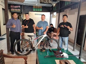 Sepeda Warga Polandia Hilang di Malang, Berhasil Ditemukan di Solo