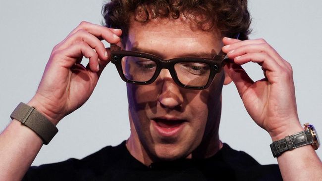 Rilis Pengganti HP, Mark Zuckerberg Klaim Kunci Kecerdasan Super
