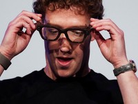 Rilis Pengganti HP, Mark Zuckerberg Klaim Kunci Kecerdasan Super
