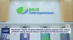 Video: Prabowo Perpanjangan Diskon 50% Iuran Jaminan Kecelakaan Kerja