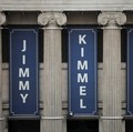 Acara Jimmy Kimmel Live Setop Usai Komen Kematian Charlie Kirk & Trump