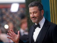 400 Artis Hollywood Bela Jimmy Kimmel usai Komentar Soal Charlie Kirk