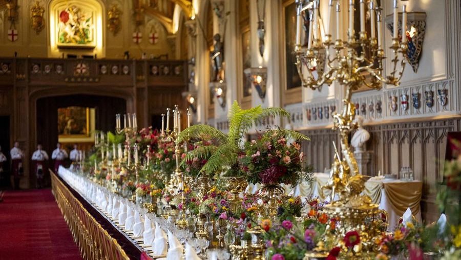 Pipers rehearse next to the banquet table in St George's Hall, Windsor Castle, Berkshire, ahead of the state banquet for U.S. President Donald Trump and his wife, First Lady Melania Trump, on day one of their second state visit to the UK, Wednesday September 17, 2025.    Aaron Chown/Pool via REUTERS