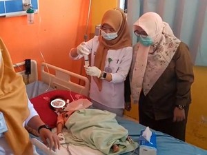Dokter Sebut Masih Banyak Cacing pada Tubuh Balita Khaira