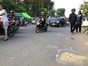 Wanita Pengendara Sepeda Listrik di Palembang Tewas Usai Ditabrak Motor
