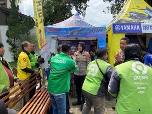 Peduli Ojol, Polres Semarang Gelar Servis Kendaraan Gratis