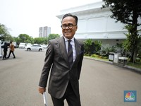 Dony Oskaria Jabat Plt Menteri BUMN, Ini Profilnya
