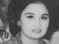 Ini Sosok Yurike Sanger, Anak SMA yang Jadi Istri ke-7 Soekarno