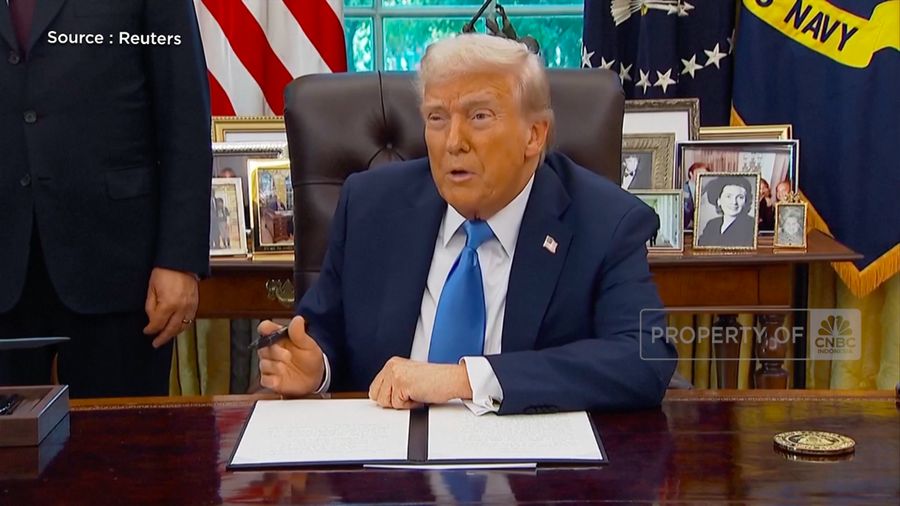 Trump Terapkan Biaya Selangit Untuk Pemohon Visa Pekerja Terampil