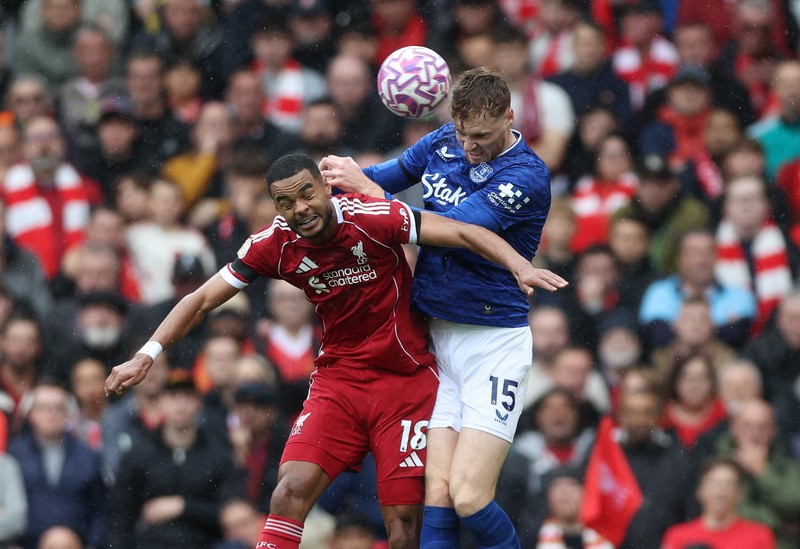 Laga Derby Merseyside antara Liverpool melawan Everton di Stadion Anfield pada Sabtu (20/9) malam WIB. (REUTERS/David Klein)