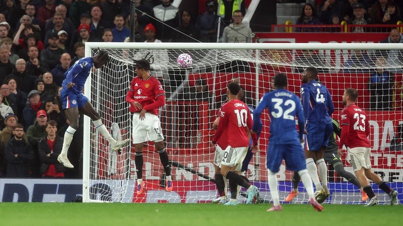 Laga Manchester United vs Chelsea di Stadion Old Trafford, Manchester, Minggu (21/9/2025) dini hari WIB. (REUTERS/Phil Noble)