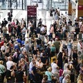 7 Fakta Serangan Lumpuhkan 3 Bandara Besar, Puluhan Penerbangan Batal