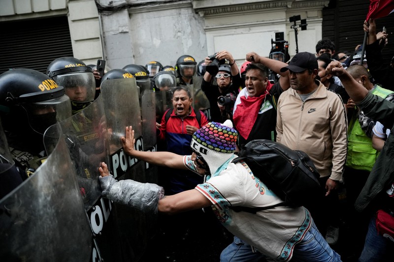Protes terhadap pemerintahan Presiden Peru Dina Boluarte, Sabtu (20/9/2025). (REUTERS/Sebastian Castaneda)