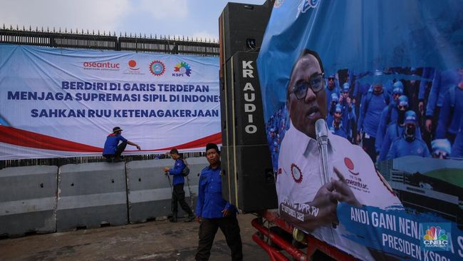 Bos Buruh Sebut 100.000 Orang Bakal Ngumpul Apel Siaga I di Bekasi