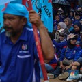 Penampakan Buruh Berdatangan Padati Lokasi Demo Depan Gedung DPR