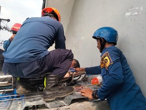 Kuli Bangunan di Bogor Dilarikan ke RS Usai Tersengat Listrik