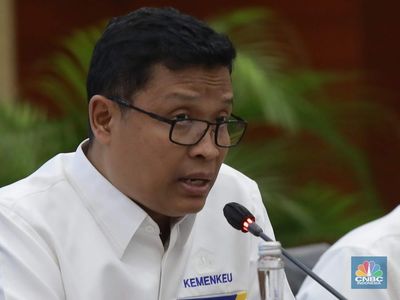Bos Pajak Lapor ke DPR Rombak Sederet Aturan Penting, Ini Daftarnya!