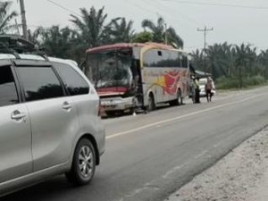 Kecelakaan Beruntun di Asahan Berawal dari Bus Bintang Timur Tabrak Bus Eldivo