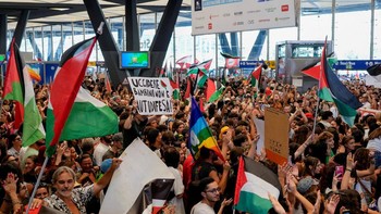 Perang Makin Gila, Ledakan Serang Jantung Iran di Pawai Bela Palestina