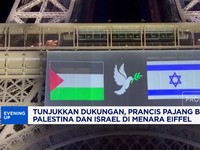 Video: Prancis Pajang Bendera Palestina & Israel di Menara Eiffel