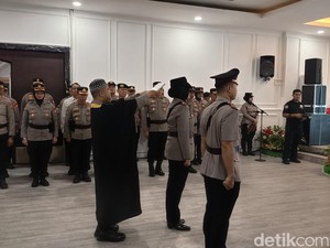 Kapolrestabes Makassar Pimpin Sertijab Kapolsek Panakkukang Kompol Ema Ratna