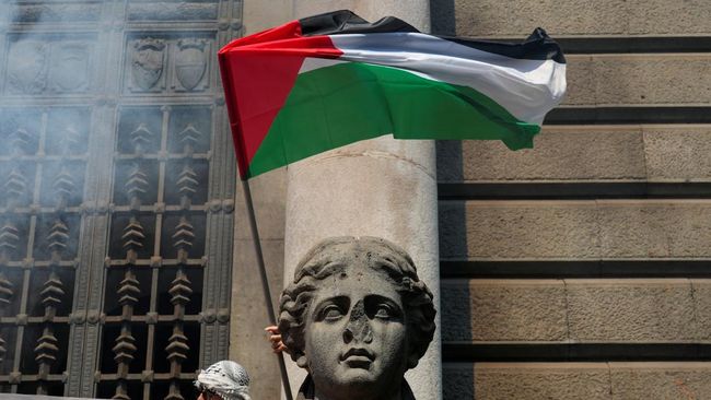 Potret Dukungan untuk Palestina Meluas di Eropa, Italia Bergelora!