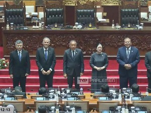 Disetujui Jadi Ketua LPS, Anggito cs Dikenalkan di Rapat Paripurna DPR