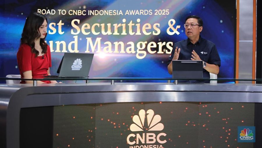 Direktur Henan Asset, Markam Halim menyampaikan paparan dalam acara Road to CNBC Indonesia Awards 2025 di Jakarta, Selasa (23/9/2025). (CNBC Indonesia/Faisal Rahman)