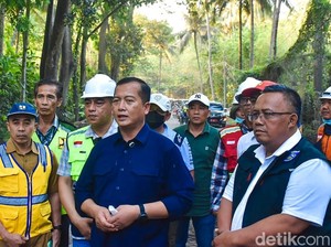 Dua Jalan Rusak Berat di Lombok Timur-KSB Bakal Mulus Lagi dalam 3 Bulan