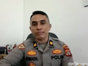 Konsistensi Iptu Jumadil Belasan Tahun Mengajar di Pesantren Tradisional Aceh