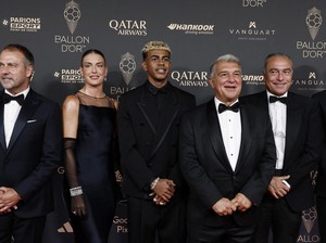 Joan Laporta Ngomong Begini di Acara Ballon dOr, Sindir Madrid?