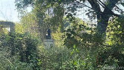 Monumen Gesang Riwayatmu Kini...