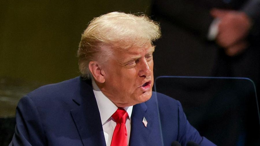Presiden AS Donald Trump berpidato di Sidang Umum Perserikatan Bangsa-Bangsa ke-80, di New York City, New York, AS, 23 September 2025. (REUTERS/Alexander Drago)
