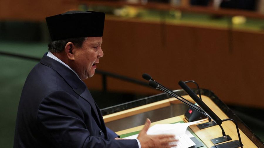 Presiden Indonesia Prabowo Subianto berpidato di Sidang Umum Perserikatan Bangsa-Bangsa ke-80 di Markas Besar PBB di New York, AS, 23 September 2025. (REUTERS/Jeenah Moon)