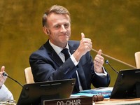 Detik-Detik Macron Akui Negara Palestina, Prabowo Berdiri Tepuk Tangan