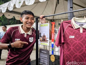 Beckham Putra dan Langkahnya di Dunia Fesyen