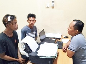 Hermanto-Ridwan Diamuk Massa Usai Kepergok Bobol Rumah Kosong di Palembang