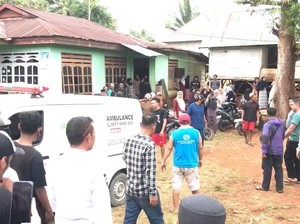 Suasana Rumah Duka Mahasiswa UNG Tewas Usai Diksar Mapala Saat Tiba di Muna